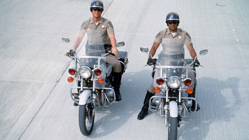 Chips: i poliziotti motociclisti più famosi della TV