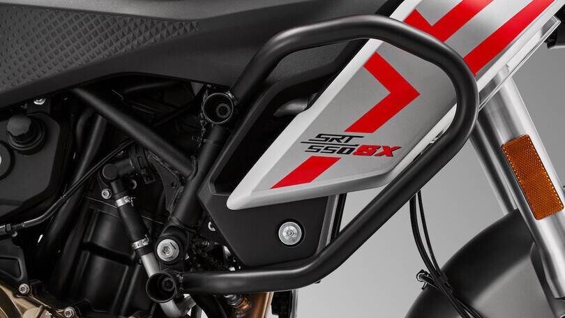 QJ SRT550SX: LE FOTO