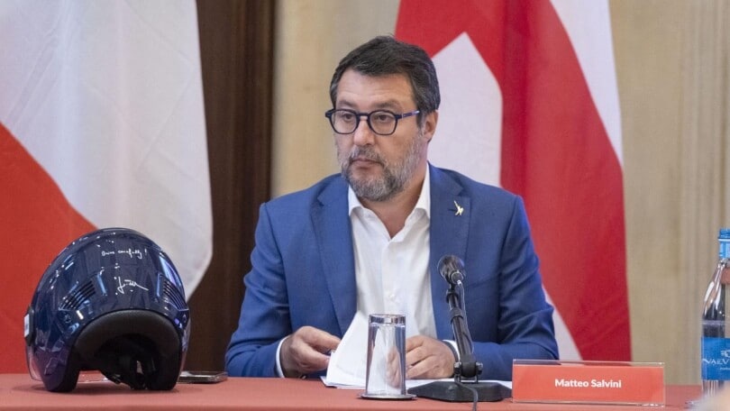 Codice della Strada, Salvini punta a ok per settembre (ma cancella 80km di ciclabili)