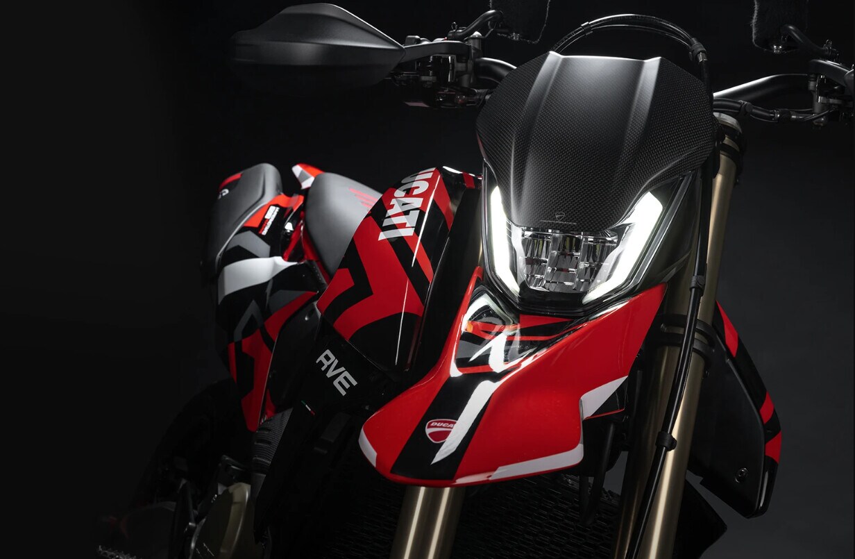 Ducati: gli accessori Performance che esaltano la Hypermotard 698 Mono
