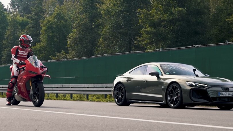Audi E-Tron Vs Ducati Panigale V4 S: gara di accelerazione