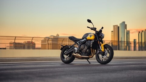 Triumph, Trident 660: le foto della versione 2025