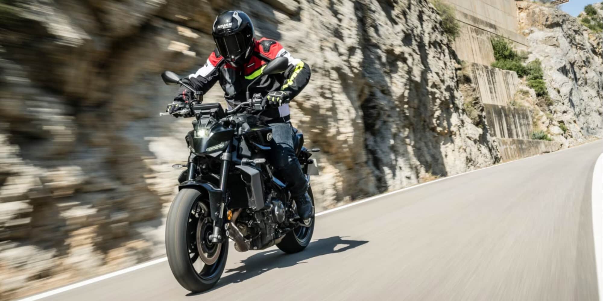 Yamaha, porte aperte dei concessionari per testare la MT-09 Y-AMT