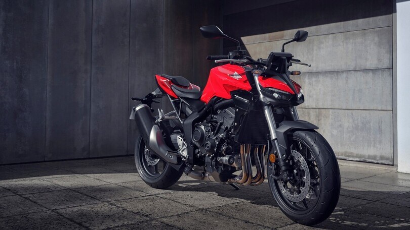 Honda CB1000 Hornet 2025: la gallery