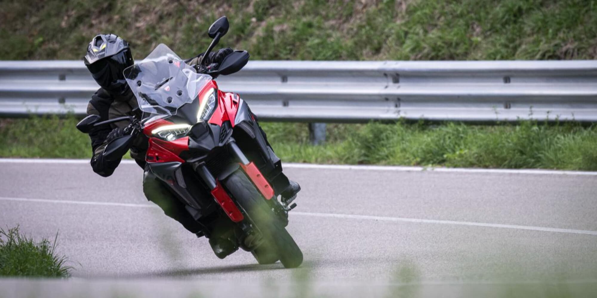 Test Ducati Multistrada V4 S 2025, crossover hi-tech