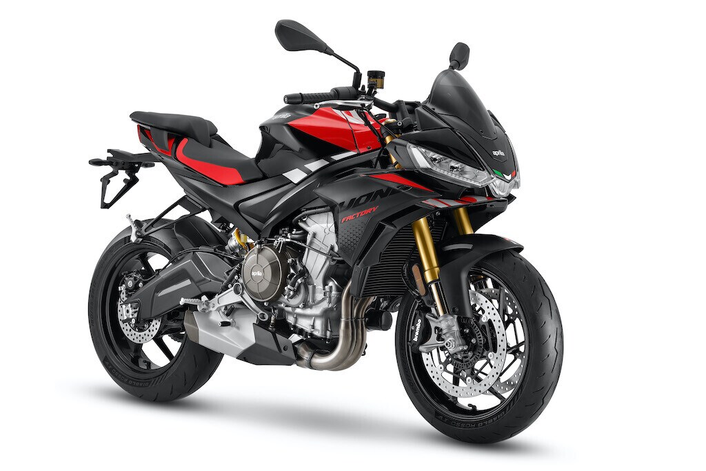 Aprilia Tuono 660 Factory: per il 2025 arrivano le Ohlins