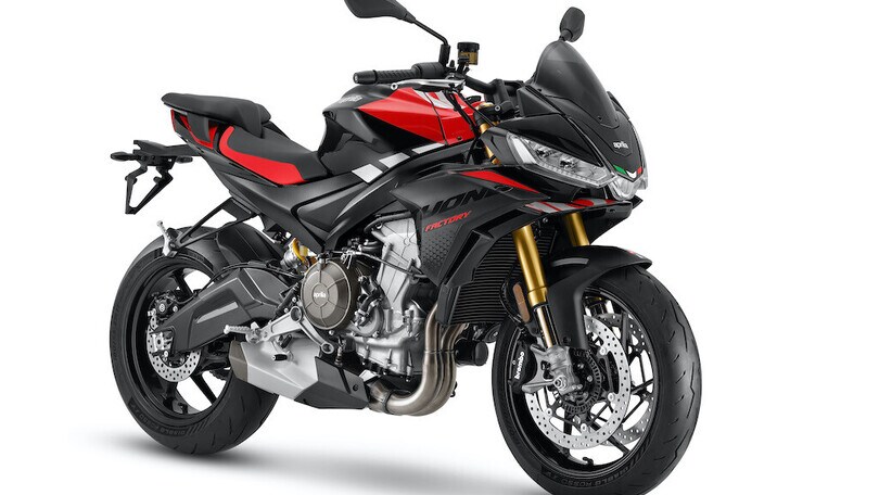 Aprilia Tuono 660 Factory: per il 2025 arrivano le Ohlins