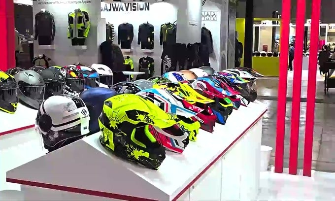 EICMA Yamaha Tracer 9 2025 VIDEO