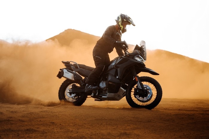 CFMOTO 800MT-X: adventouring senza compromessi