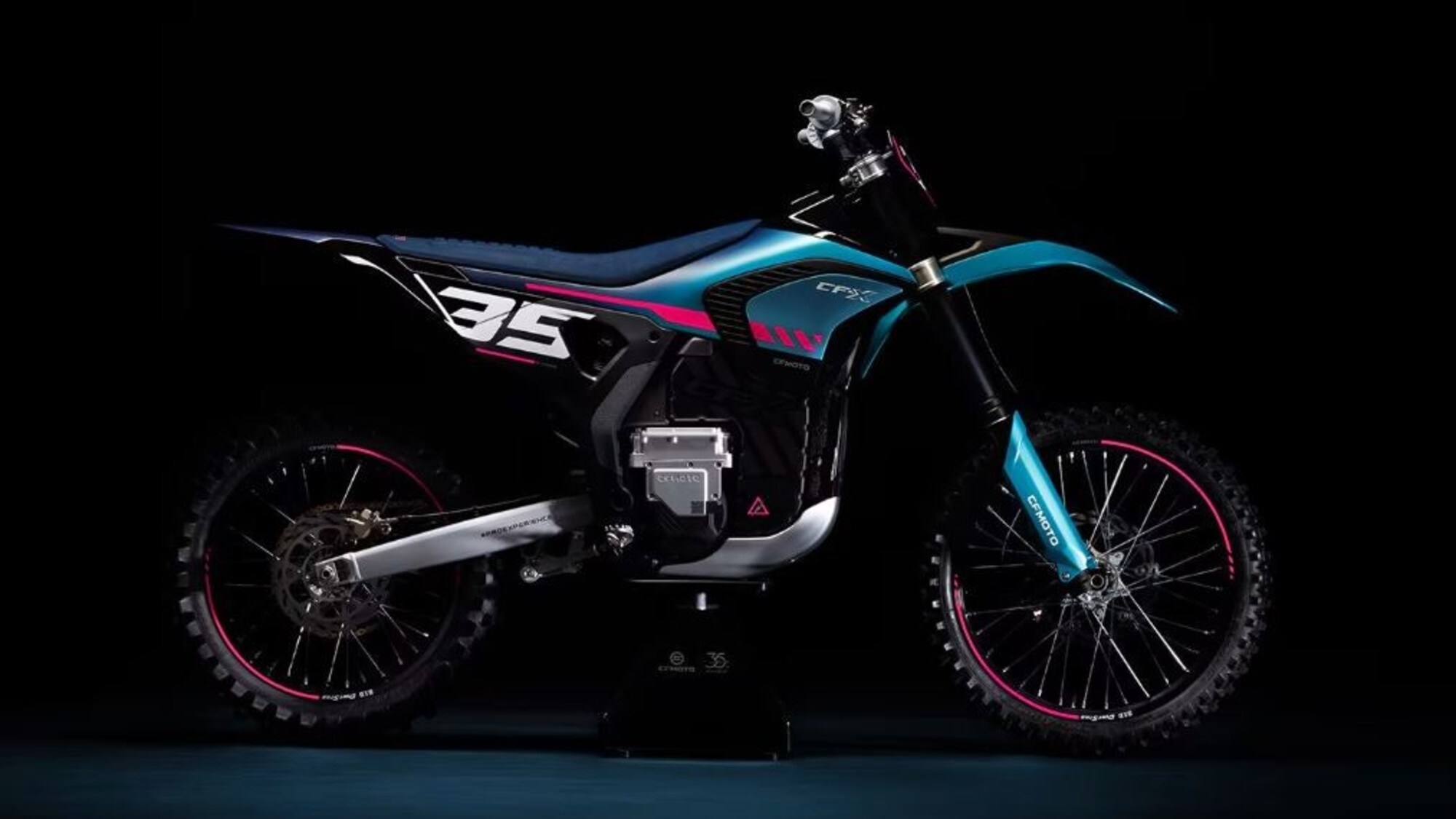 CFMOTO, a EICMA la CF-X: il concept di una prossima off-road EV