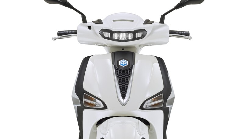 Piaggio, novità 2025: restyling per Liberty, il Medley sale di cilindrata come Beverly e Vespa GTS