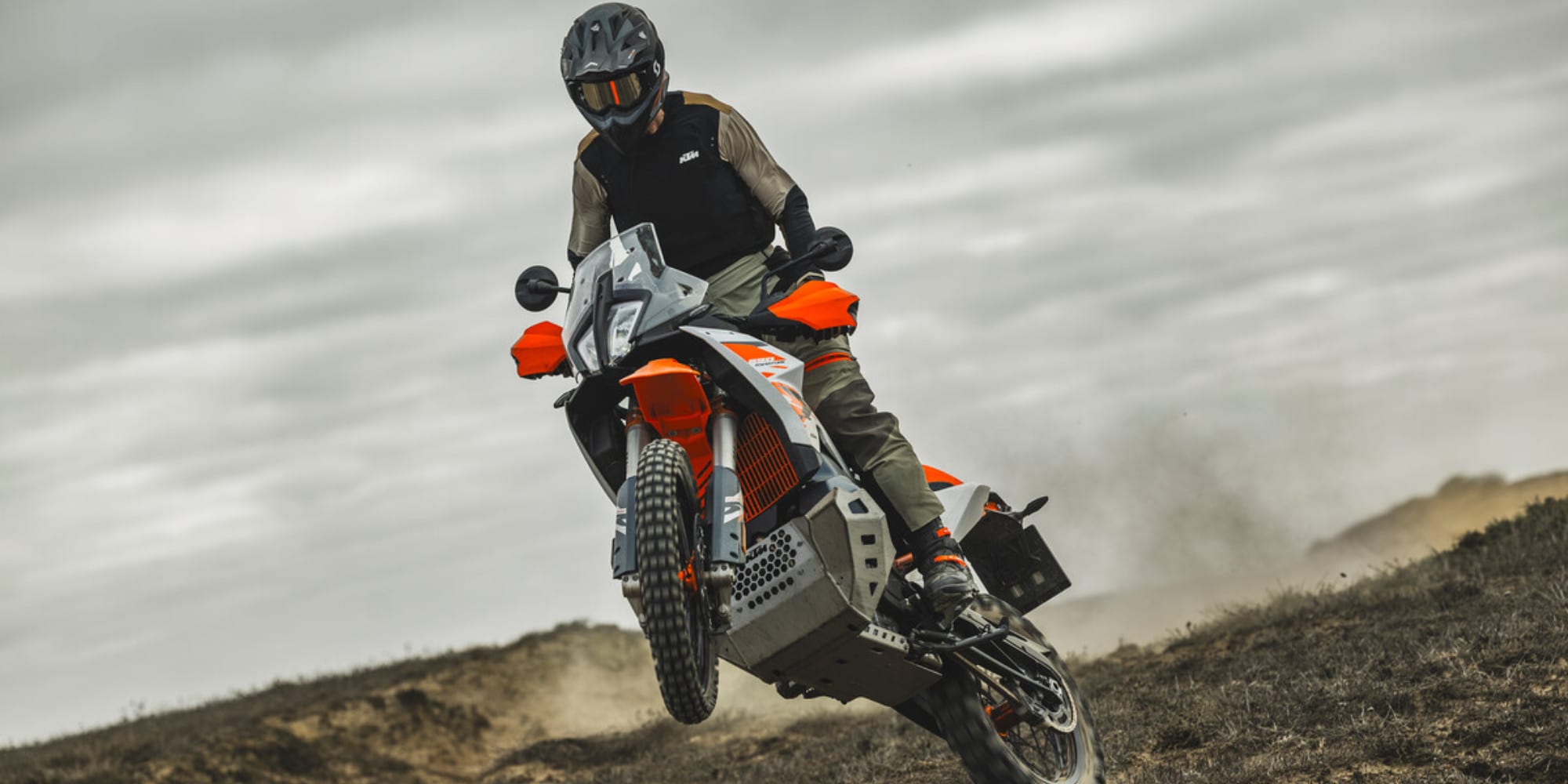 KTM 890 Adventure R 2025: ecco le novità