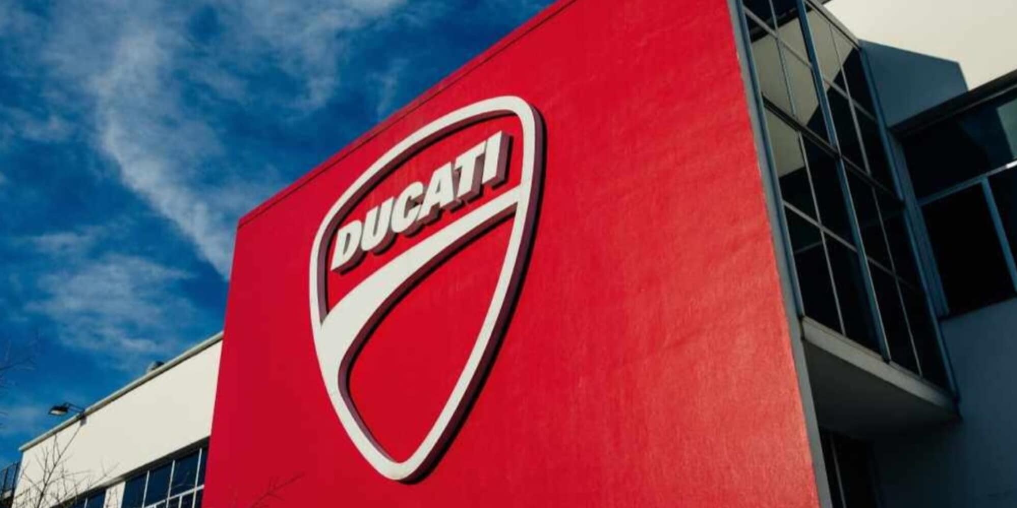 Ducati riceve a sorpresa il premio Barsanti e Matteucci: perché e di cosa si tratta