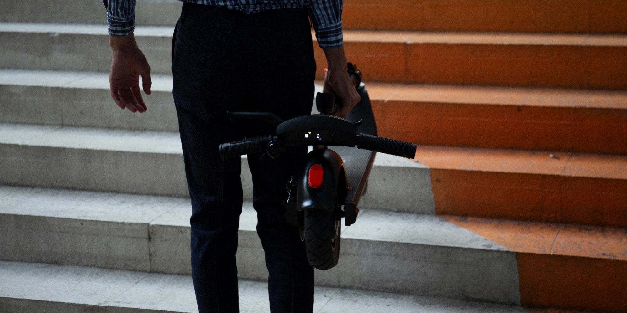 Roma, bici e monopattini sui mezzi pubblici: non sempre è possibile