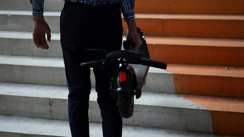 Roma, bici e monopattini sui mezzi pubblici: non sempre è possibile