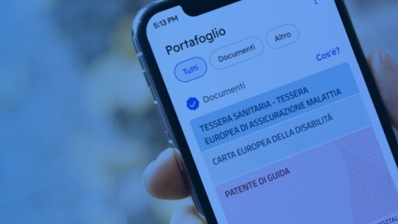Arriva la patente digitale sullo smartphone: come ottenerla