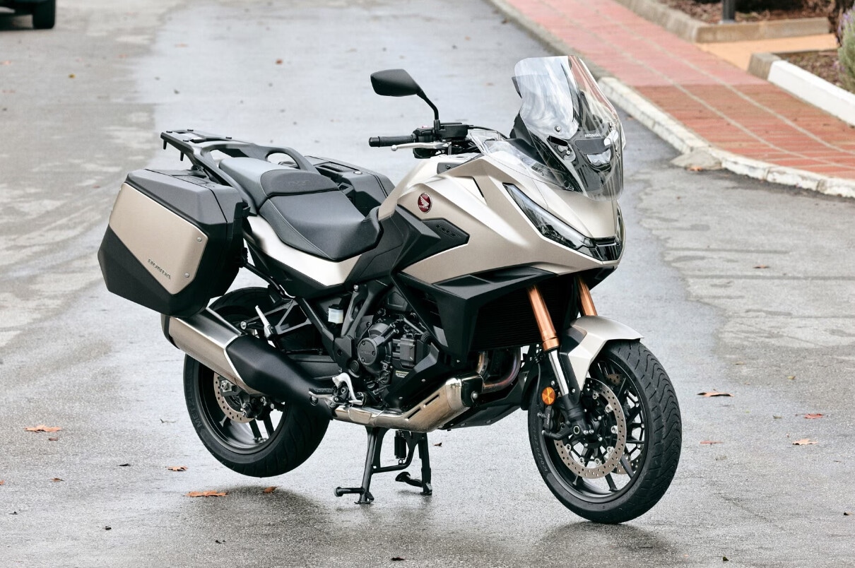 Honda NT1100 arriva negli USA, ma solo per la Polizia: le dotazioni specifiche