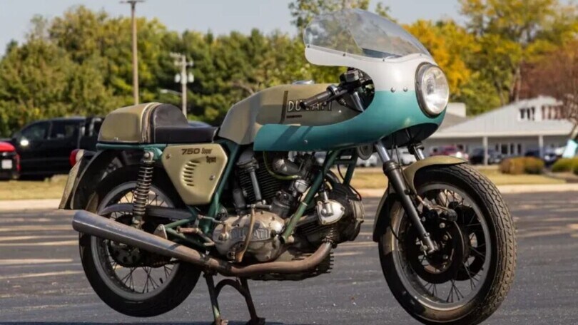 Ducati 750SS all'asta: trovata in un fienile