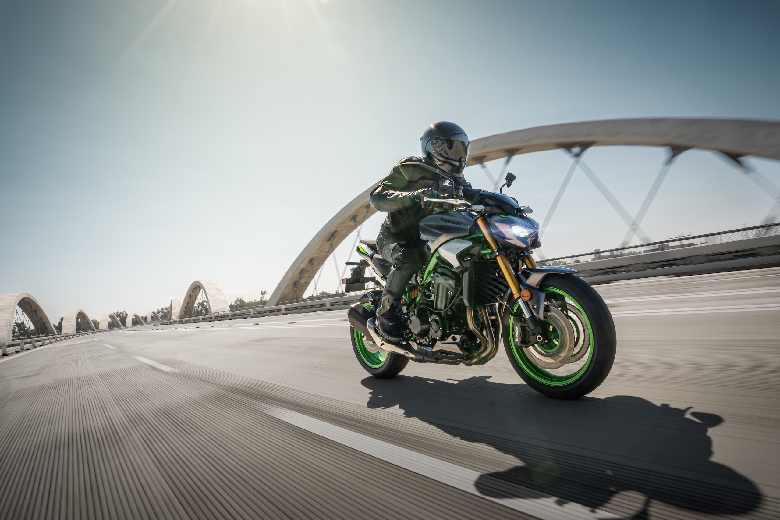 Kawasaki Z900 2025: il video della presentazione
