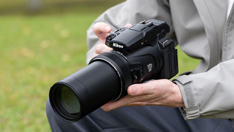 Nikon Coolpix P1100: nuove funzionalità pr la bridge con super zoom