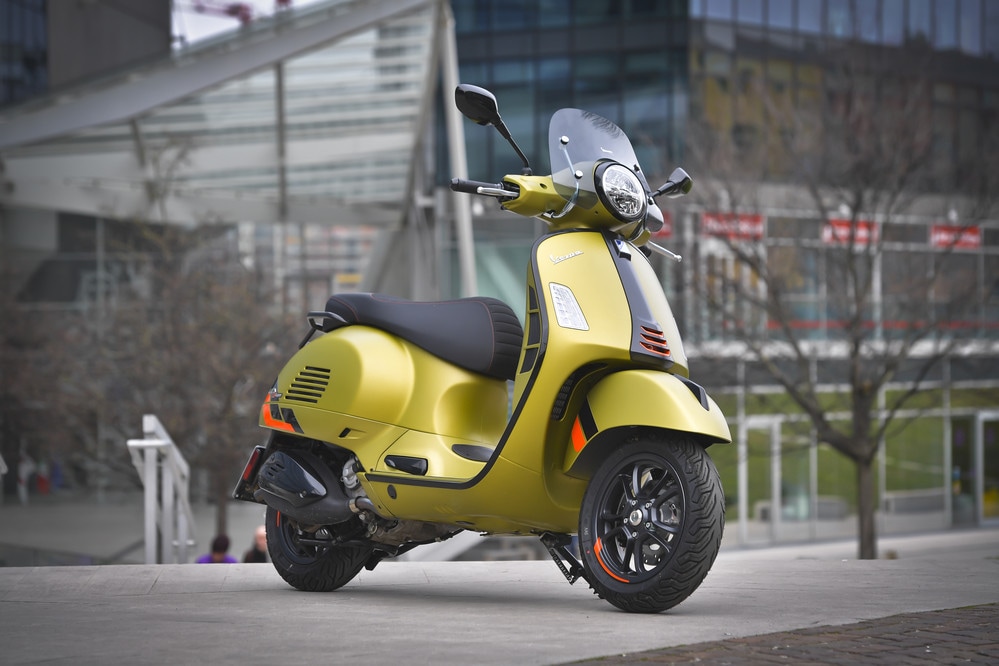 TEST, Vespa GTS 310 SuperSport: le foto della prova