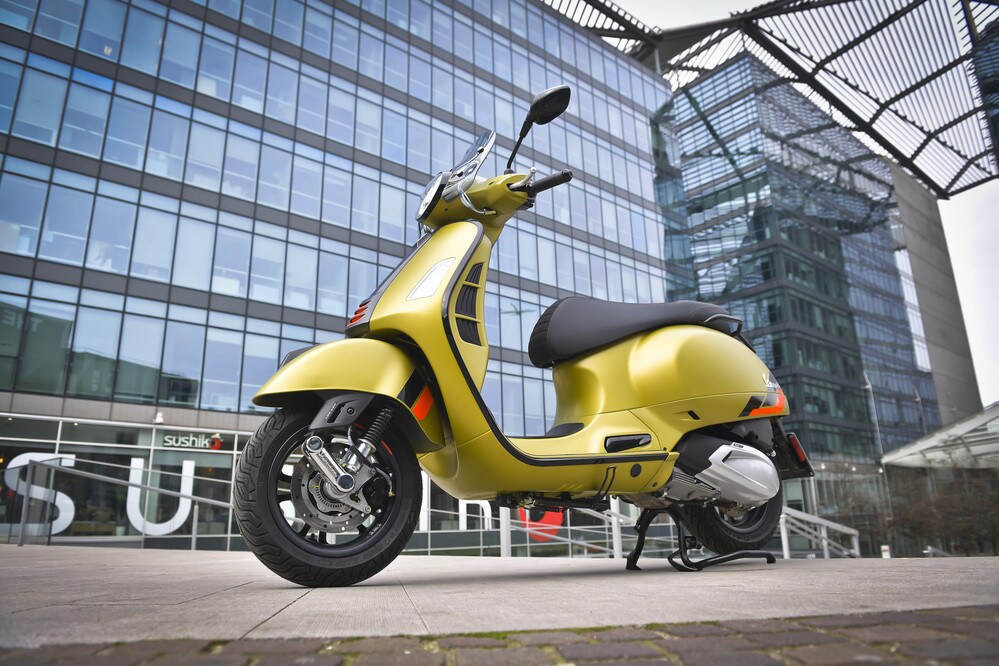 TEST, Vespa GTS 310 SuperSport: le foto della prova