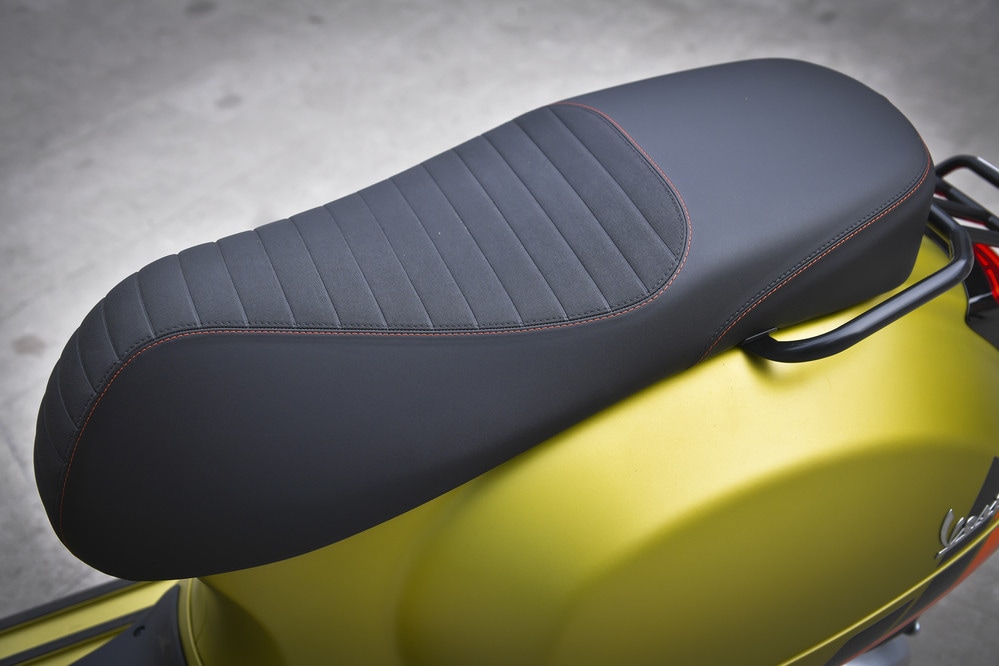 TEST, Vespa GTS 310 SuperSport: le foto della prova