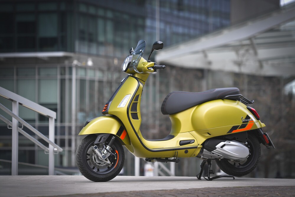 TEST, Vespa GTS 310 SuperSport: le foto della prova