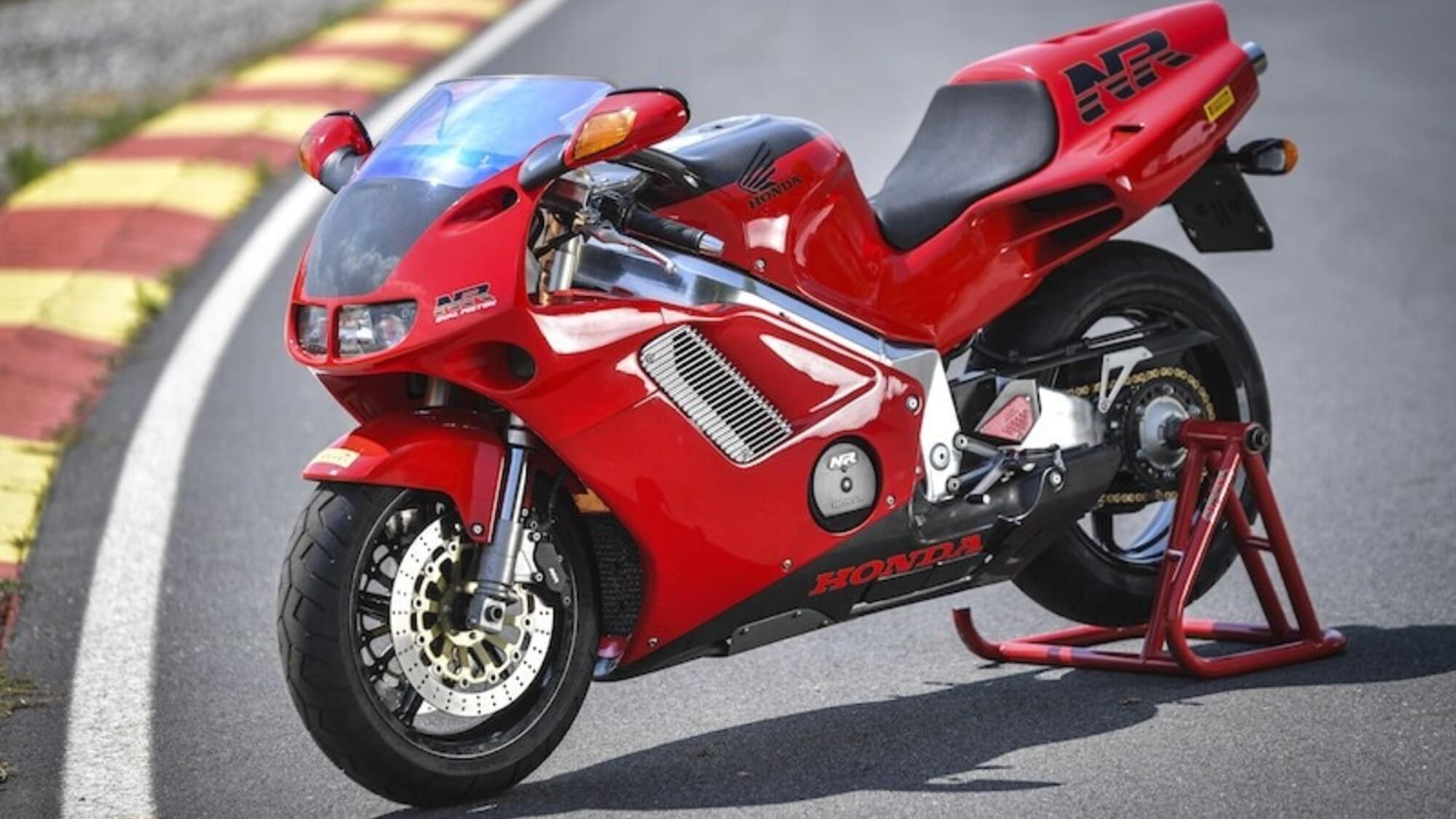 Honda Classic all'ASI Motoshow 2025: moto tra storia e passione