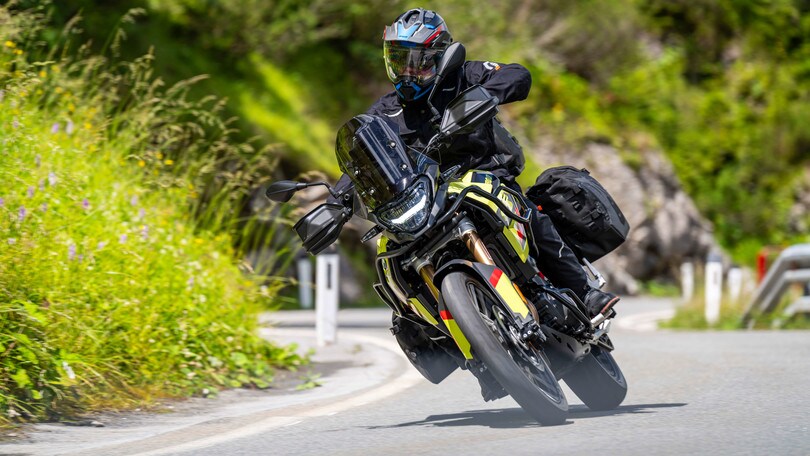 Wunderlich: protezioni motore e serbatoio per BMW F 900-850-800-750 GS