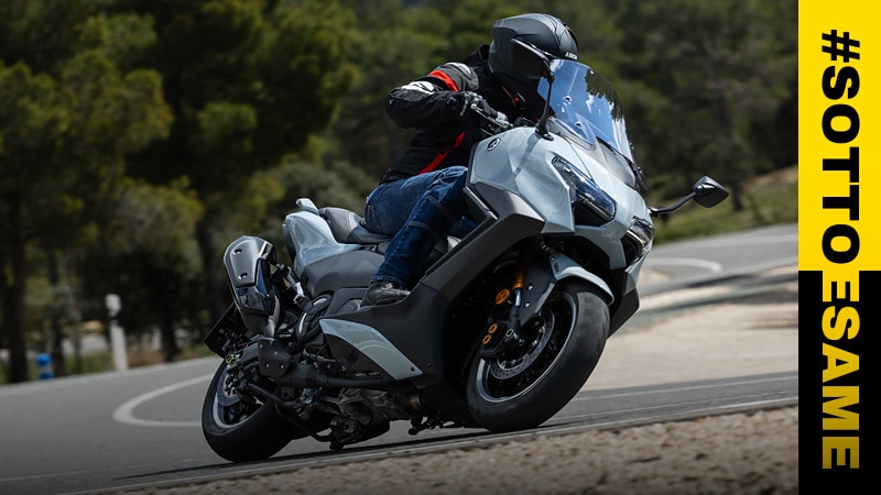 Test Yamaha TMAX Tech MAX 2025: i voti del #SottoEsame
