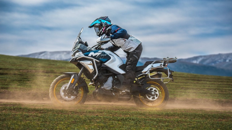 CFMOTO 700MT ADV: l'Adventure Entry-Level che punta in alto