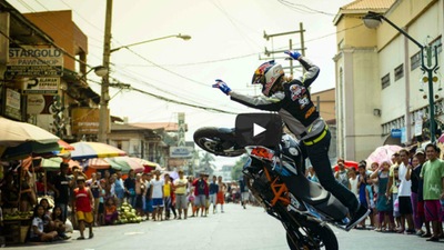 Video spettacolare: Il freestyler Aaron Colton in monoruota