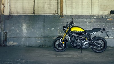 Yamaha XSR 900: le foto statiche