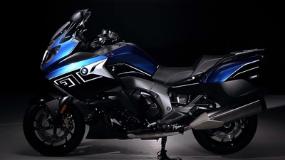 BMW K 1600 GT: sei cilindri e tanta voglia di viaggiare - FOTO