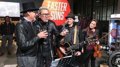 East EICMA: che show al Faster Sons di Yamaha!