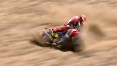 Crash paurosi e i segreti della 'navigazione' in fuoristrada - VIDEO