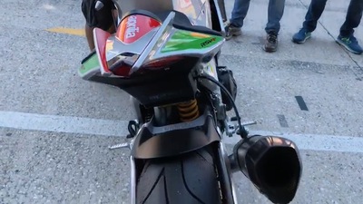 Da Pirelli a Dunlop come cambia l'assetto della moto