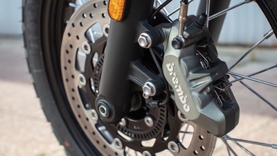 Primo contatto Triumph Street Scrambler 2019 - LE FOTO