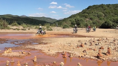 Raid on-off maxienduro Sardegna con InMoto - VIDEO