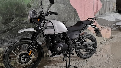 Nelle cave di Carrara con la Himalayan - LE FOTO