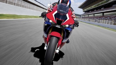 Honda CBR1000RR-R e le altre novità a EICMA: FOTO