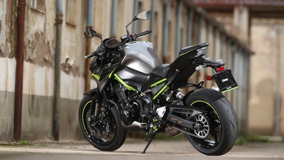 Kawasaki Z900, tutte le foto