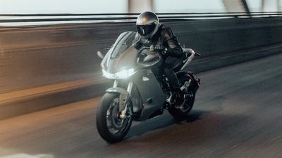 Zero Motorcycles: ecco la SR / S, sport tourer elettrica