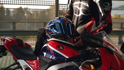 GIVI 50.6 SPORT DEEP VIDEO