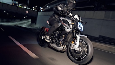 Nuova MV Agusta Dragster 800 RR SCS 2021 - VIDEO