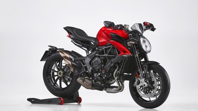 MV Agusta Dragster Rosso 2021 FOTO