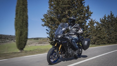 Yamaha Tracer 9 e 9 GT, LE FOTO DELLA PROVA