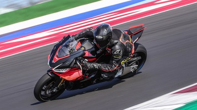 Aprilia RSV4 2021, LE FOTO DELLA PROVA A MISANO