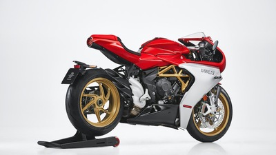 MV Agusta Superveloce 800 2021 FOTO